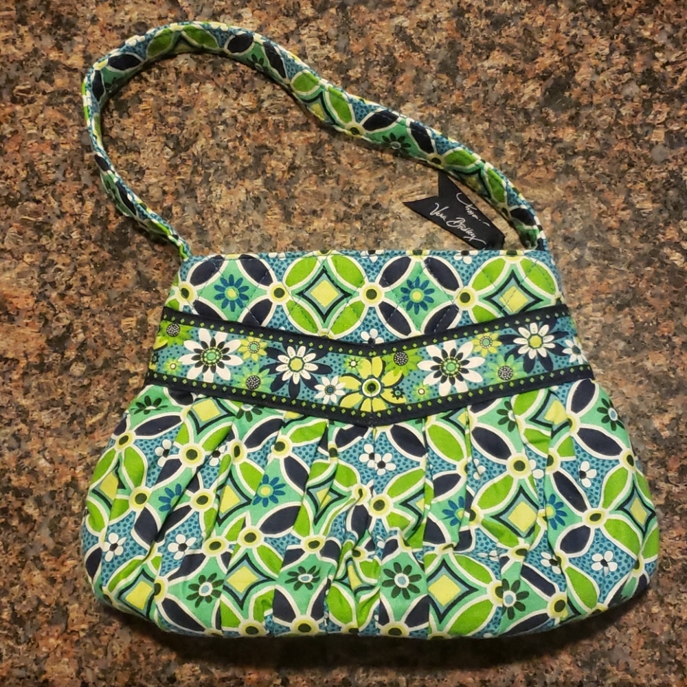 Vera Bradley small purse green daisy daisy print